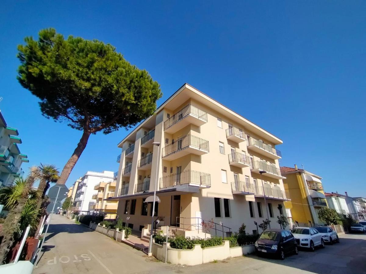 Ben Hur Torre Pedrera Rímini Exterior foto