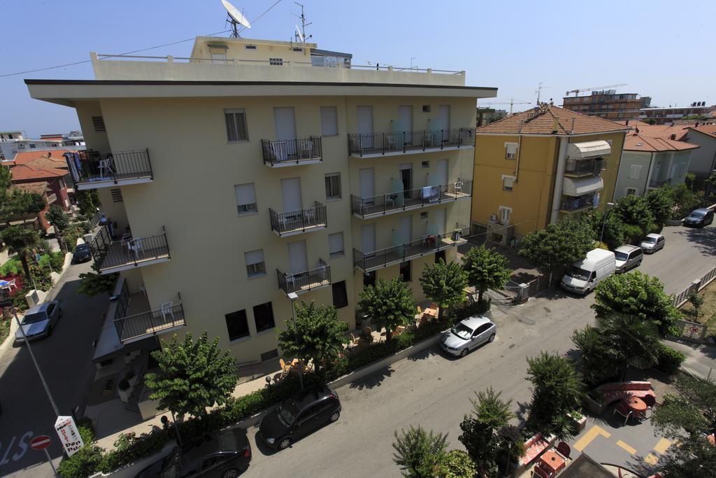 Ben Hur Torre Pedrera Rímini Exterior foto